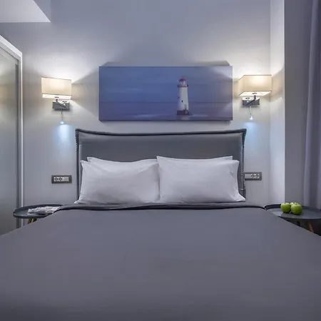 Square Elegant Apartamento *